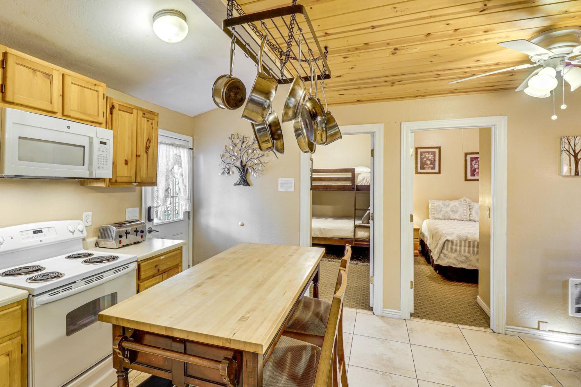 Cozy Lakeside Escape With Deck 4 Mi To Rainbow Lake Pinetop-Lakeside Dış mekan fotoğraf