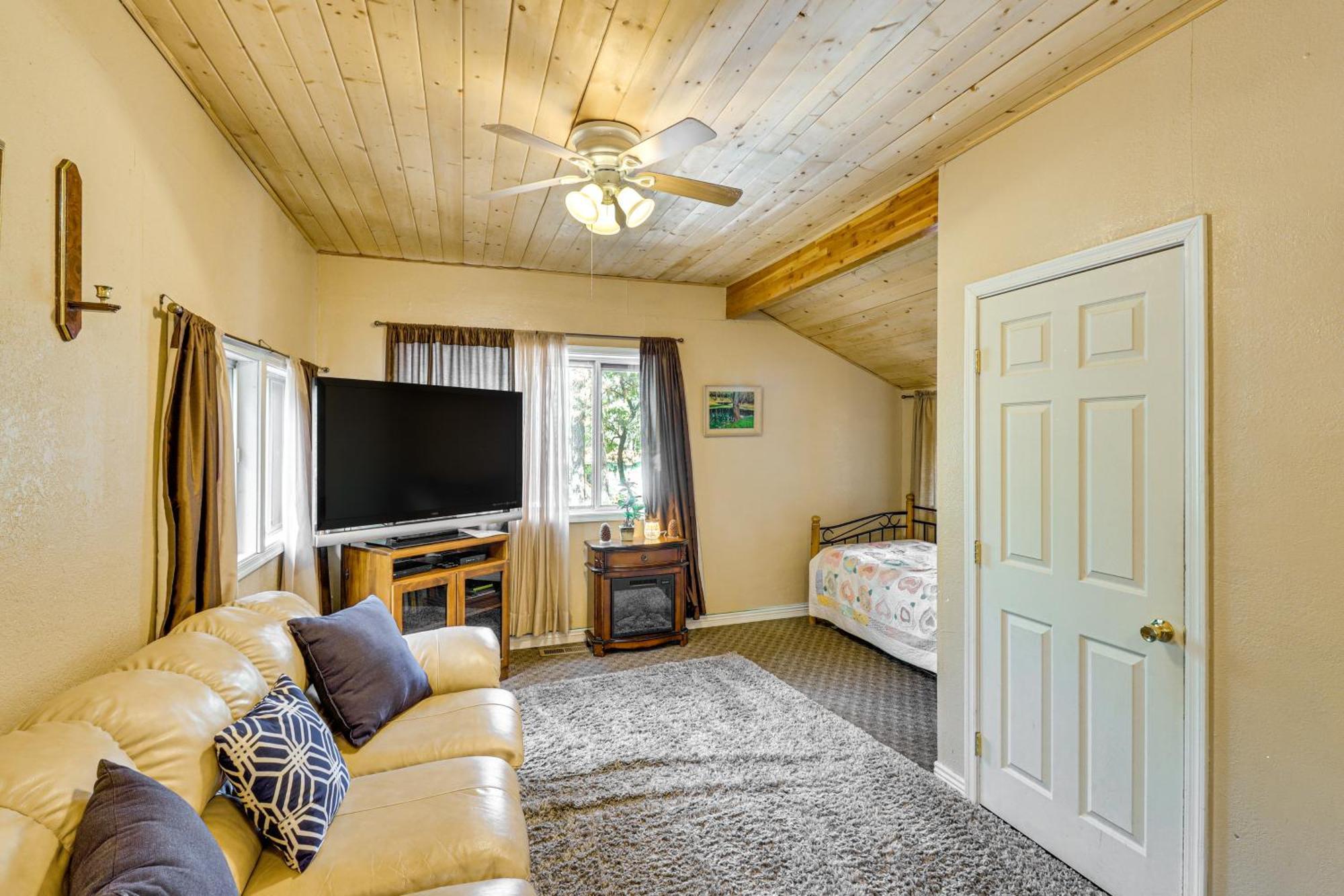 Cozy Lakeside Escape With Deck 4 Mi To Rainbow Lake Pinetop-Lakeside Dış mekan fotoğraf